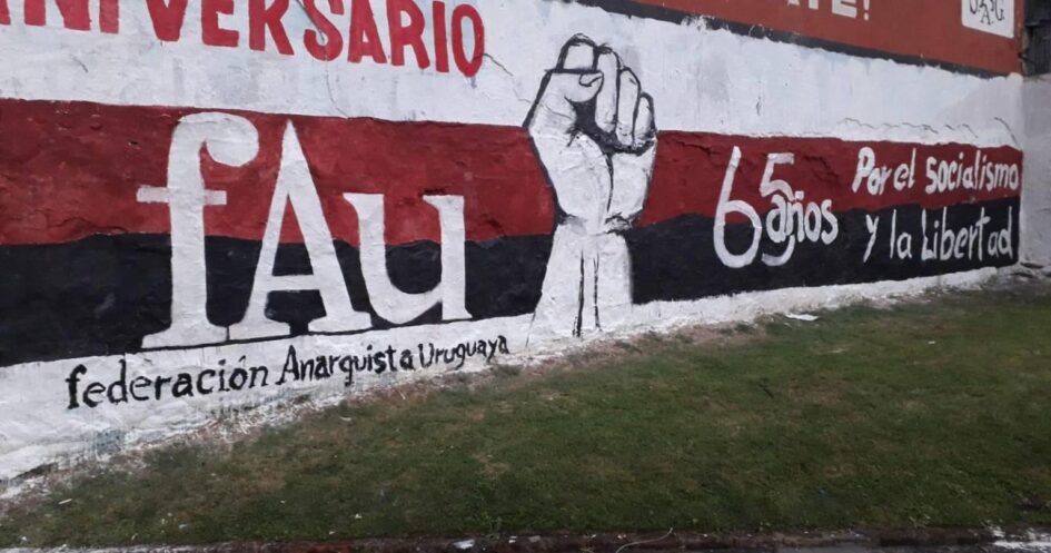 Mural en el 65 aniversari de la FAU